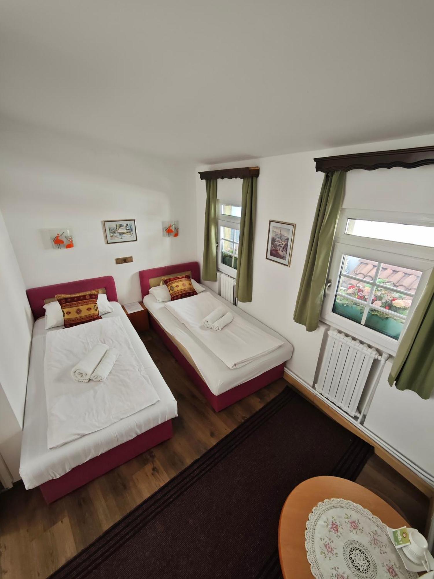 Guesthouse Yildiz Saraievo Exterior foto