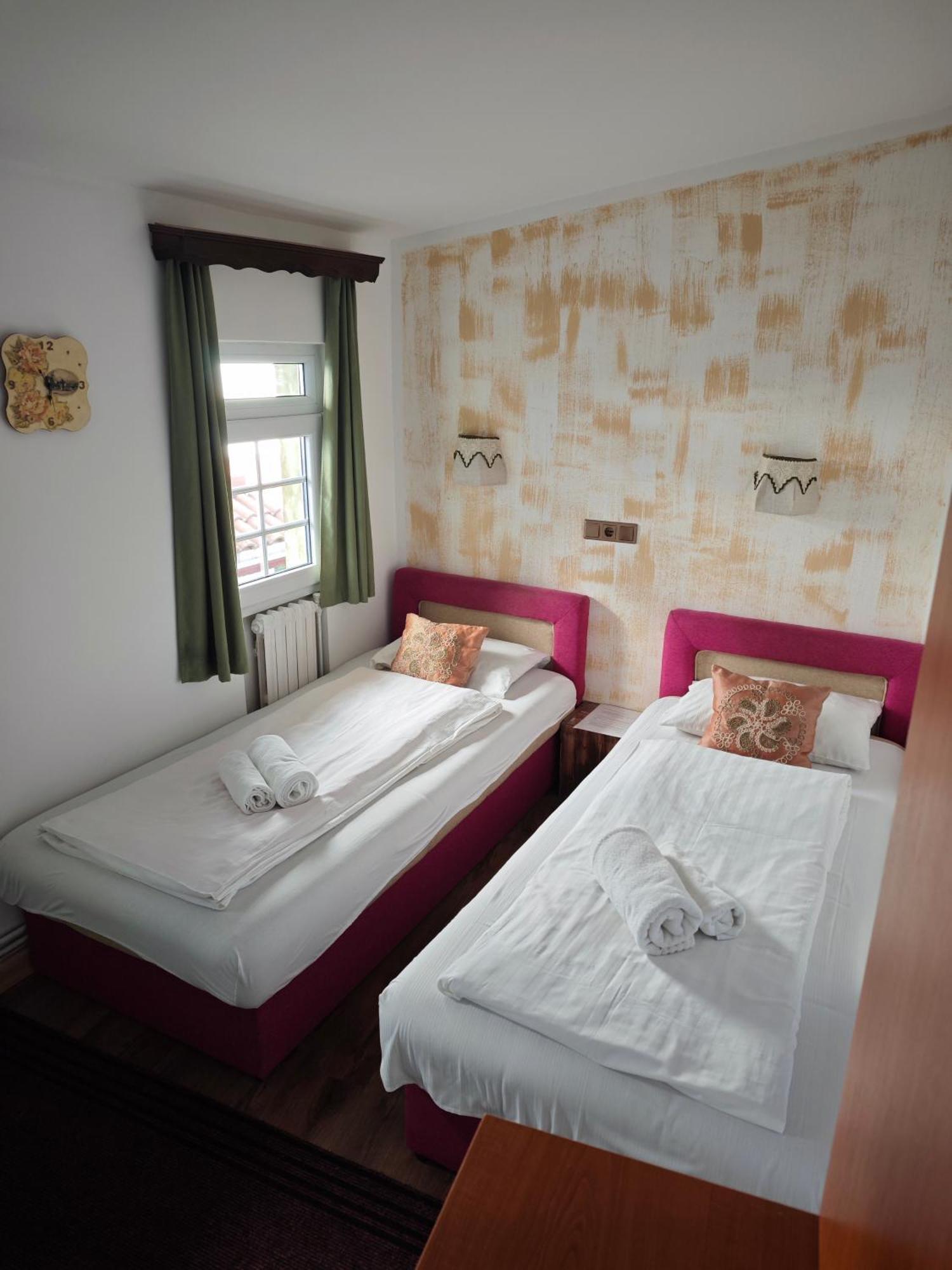 Guesthouse Yildiz Saraievo Exterior foto