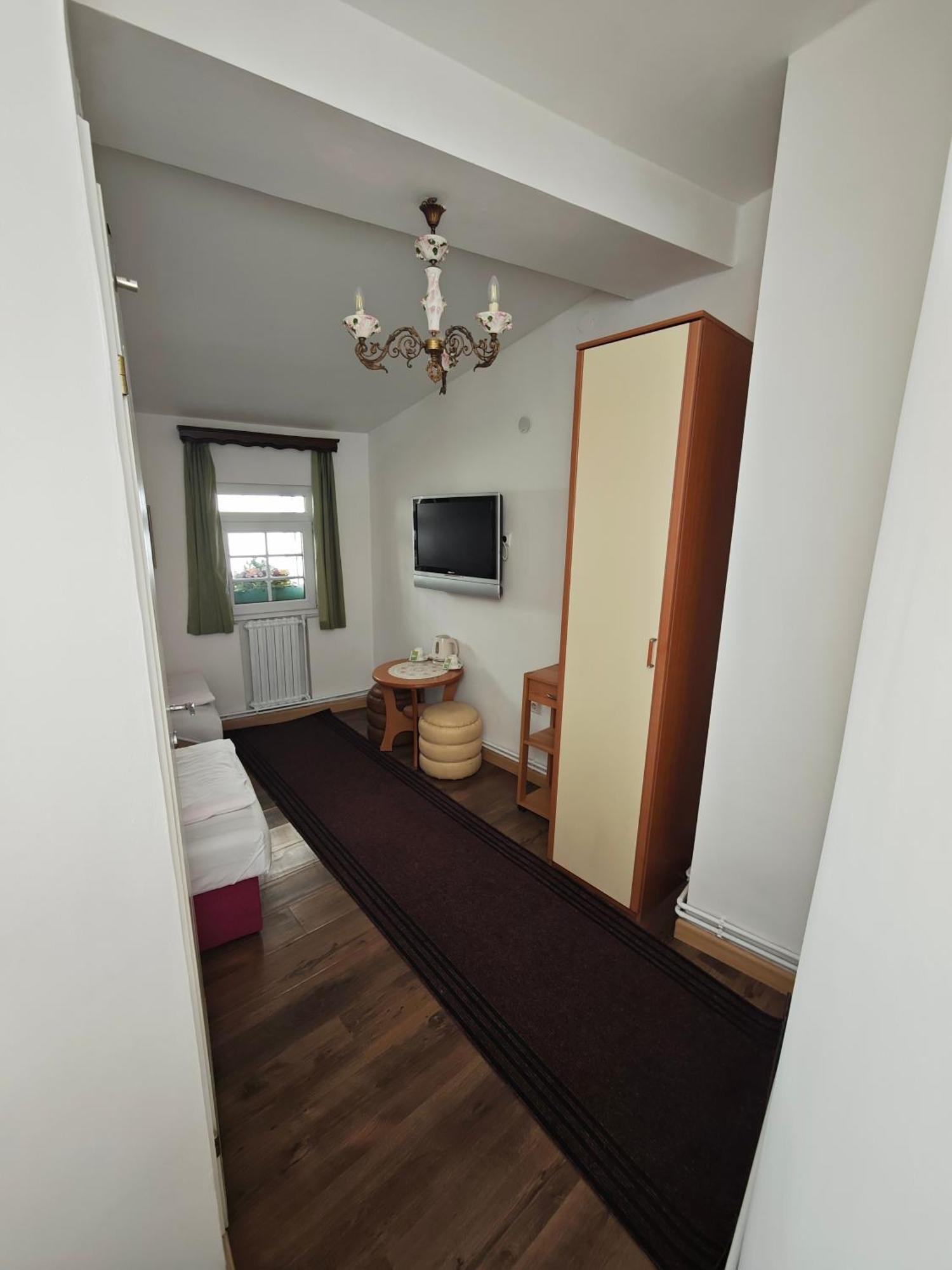 Guesthouse Yildiz Saraievo Exterior foto